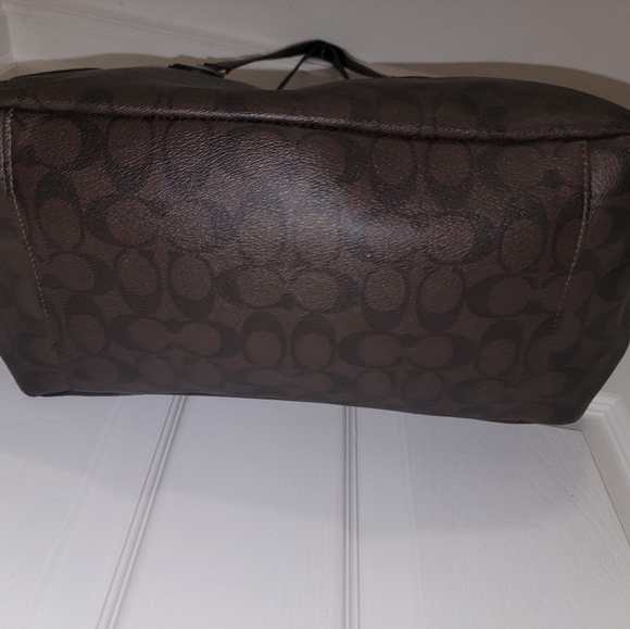 Purse - Picture 3 of 5